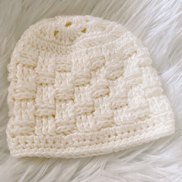Hand Crafted Other - HANDMADE CROCHET cream neutral knit baby beanie hat